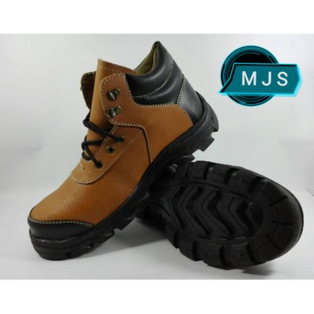 Promo!! Sepatu Kickers Boots Safety Ada Besi Di Ujung Sepatu / Sepatu Touring Safety