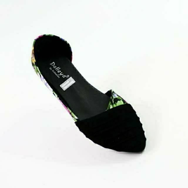 Dalleya - sepatu sandal casual santai simple Flat bunga RAISHA.