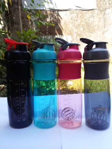 Botol Minum Tritan B06 Kapasitas 1 Liter B06 / Botol Minum Tritan B06 Januari 2019 - 4 Botol Minum Tritan B06 Kapasitas 1 Liter B06 / Botol Minum Tritan B06 - 4