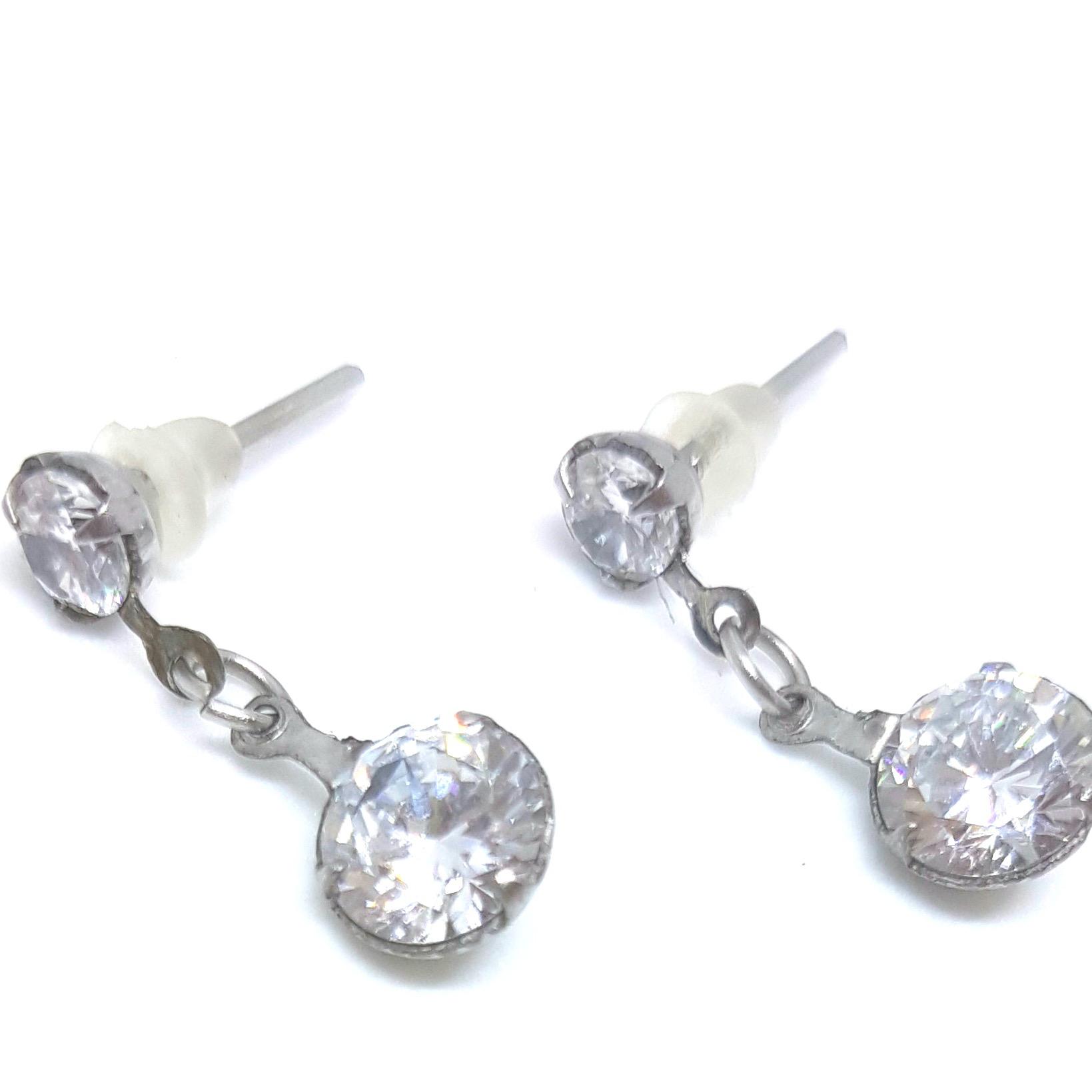 Anting Titanium AT01 Anti Karat Selamanya