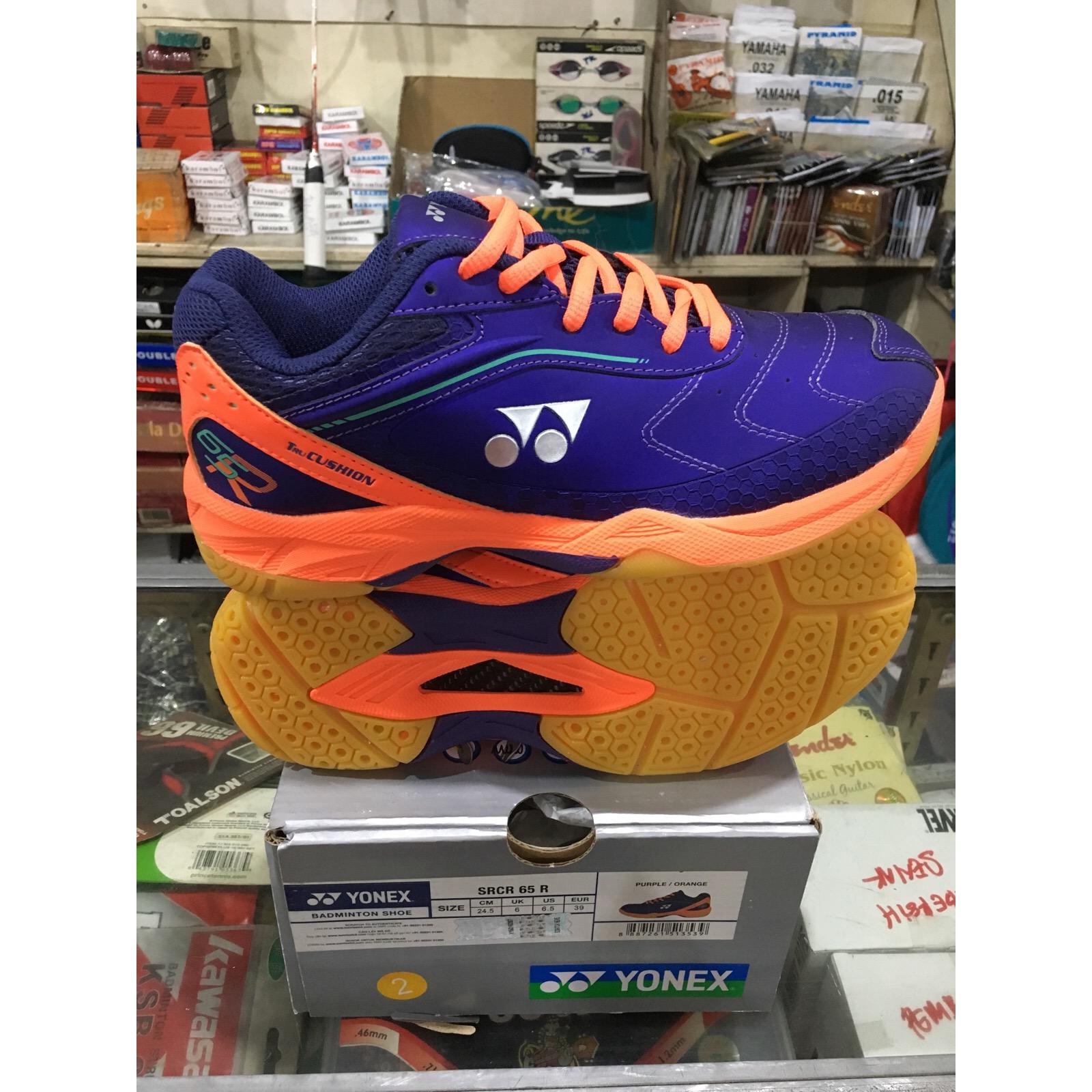 Yonex SRCR 65 R Sepatu Badminton (Purple/Orange)
