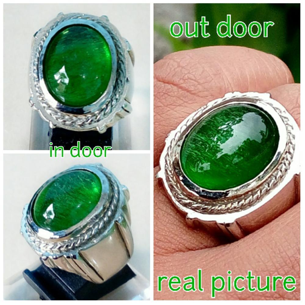CINCIN ZAMRUD KALIMANTAN KUALITAS YAHUD DENGAN RING TANAM MEWAH ANTI LUNTUR DIPAKAI PASTI KEREN, PASTINYA BEDA DENGAN YG LAIN