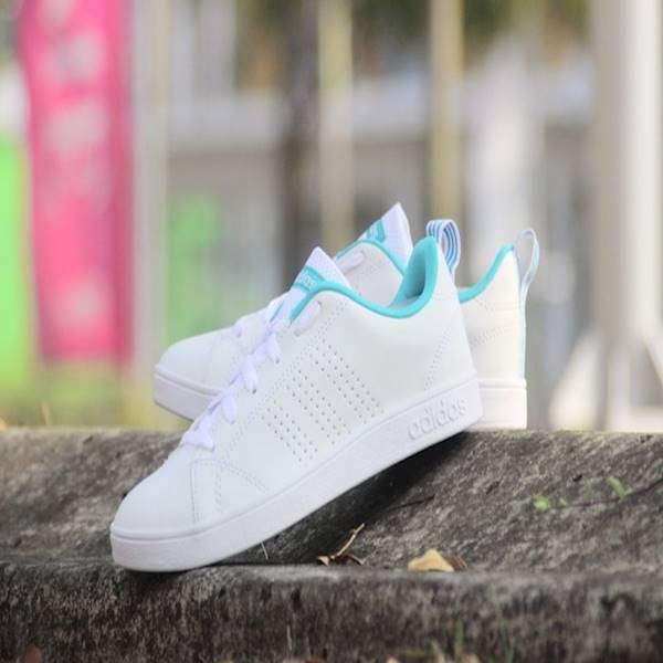 Sepatu Adidas ORIGINAL Neo Advantage White Tosca