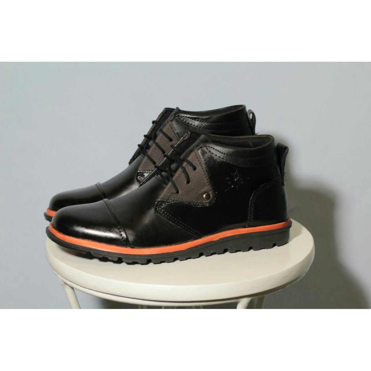 Sepatu Chicago Boots Kulit (Sepatu Gunung ,Traveling ,Santai ,Kerja ,Kantor