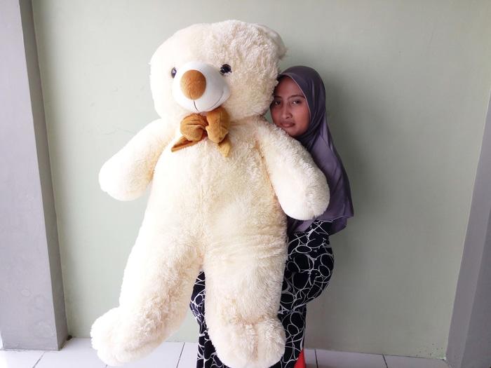 Boneka Teddy Bear Super Jumbo Pita Cream SNI Uk.120cm