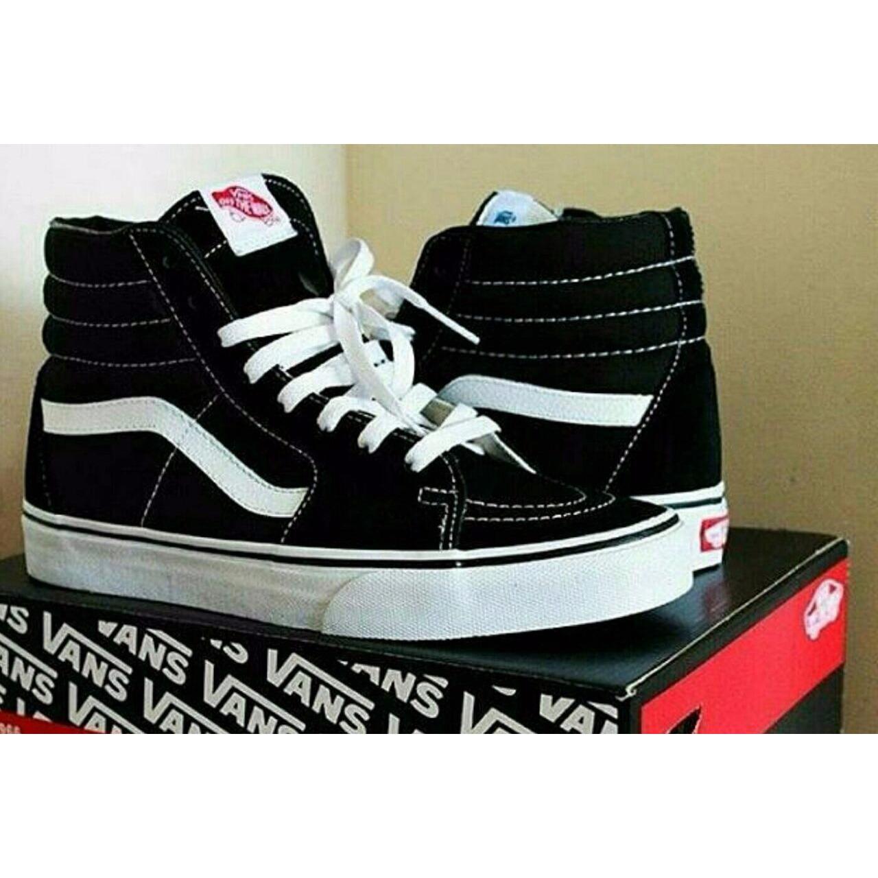 sepatu SK8 - blackwhite