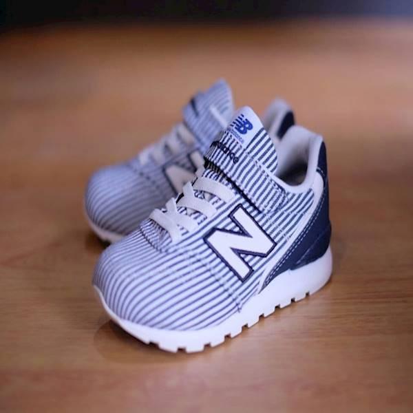 New Balance Kids KV996NBY Navy White Sepatu Original BNWB Termurah