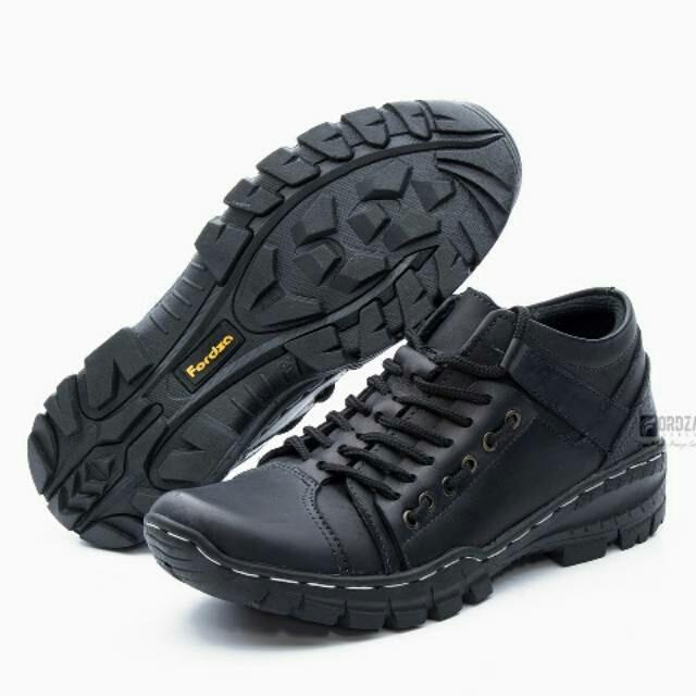 Sepatu Boot Hiking Touring Asli Kulit - Hitam