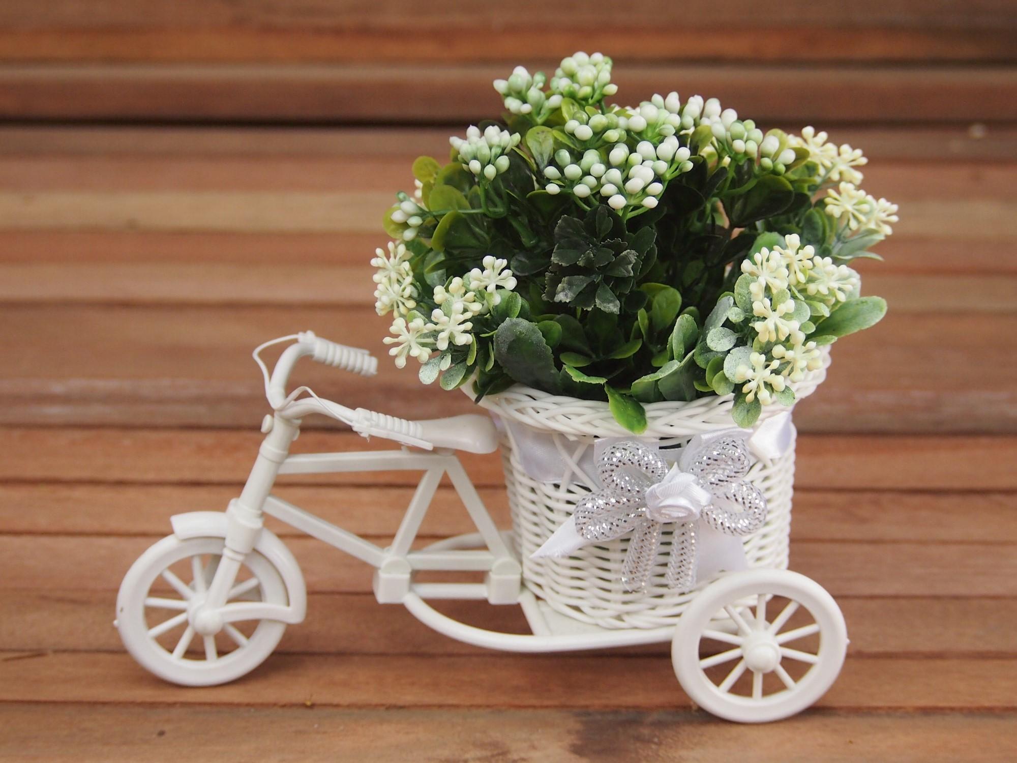 Kelebihan Bunga Hiasan Rumah Mawar Kecil Vas Keranjang Sepeda Mini