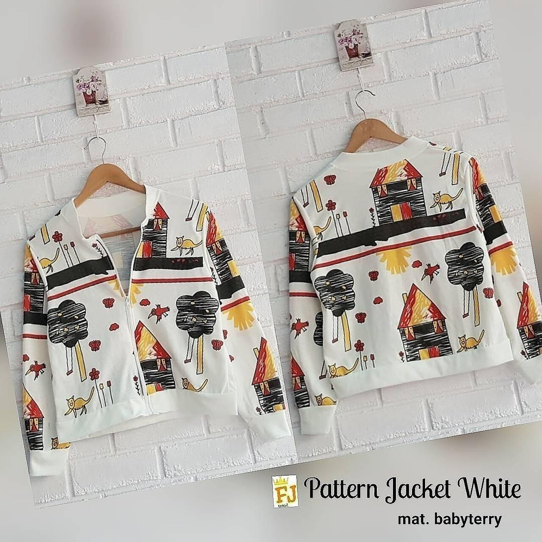Baju Muslim Original Jaket Pattern Jacket White Wanita Babyterry Modern Simple Atasan Wanita Pakaian Jaket Casual Luaran Modern Trendy Terbaru 2018 Baju Muslim Original Jaket Pattern Jacket White Wanita Babyterry Modern Simple Atasan Wanita Pakaian Jaket Casual Luaran Modern Trendy Terbaru 2018