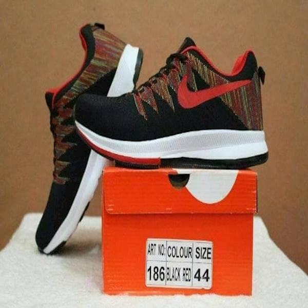 SEPATU PRIA PREMIUM IMPORT VIETNAM NIKE RUNNING ZOOM FR Murah