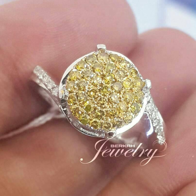 NEW PROMO Cincin Berlian Kuning Berlian Eropa Natural Diamond Ring Emas 40 %