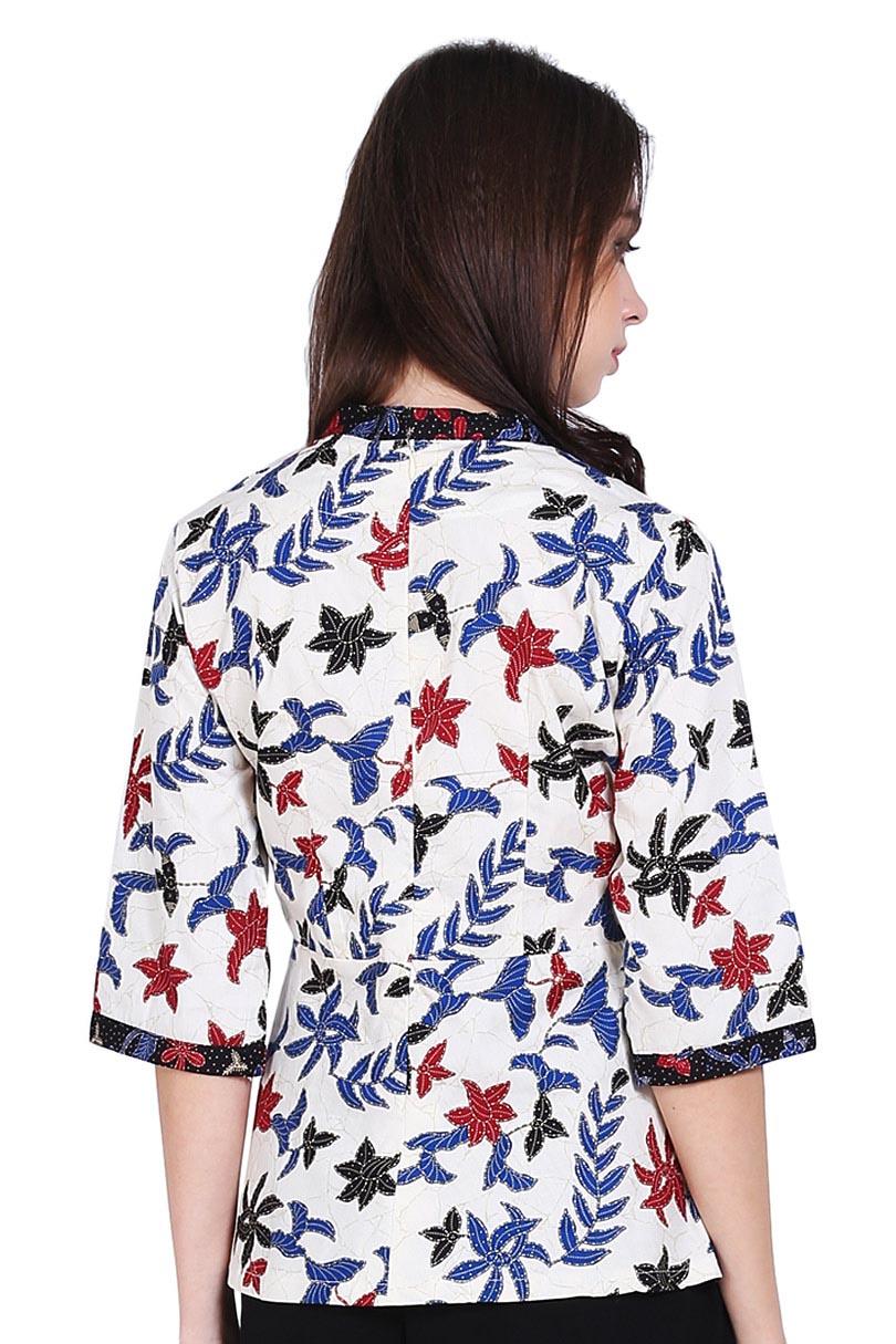 Batik Arjuna Weda Blouse Batik Bunga Lili Merah Tua Januari 2019 - 3 Batik Arjuna Weda Blouse Batik Bunga Lili Merah Tua - 3