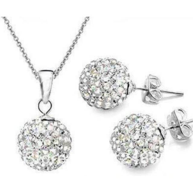 SET Kalung+Anting Crystal Titanium ANTI KARAT SELAMANYA PT25
