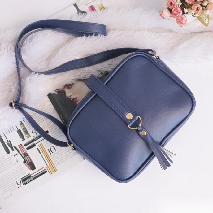 TAS BONIA