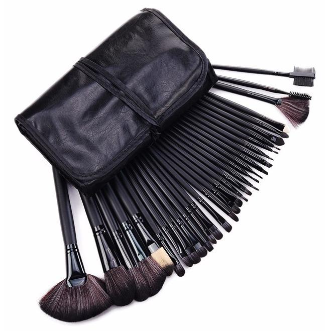 Marlow Jean Brush Make Up 32 Set dengan Pouch Kuas Make Up Wajah Brush Make Up Bulu Halus Tidak Rontok Brush Make Up Set Lengkap - Hitam Marlow Jean Brush Make Up 32 Set dengan Pouch Kuas Make Up Wajah Brush Make Up Bulu Halus Tidak Rontok Brush Make Up Set Lengkap - Hitam