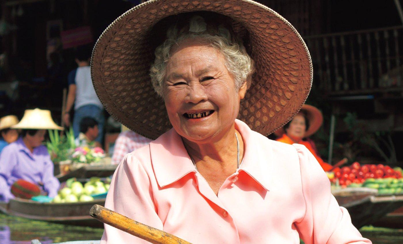 01 SPEC SONY E35mm.jpg