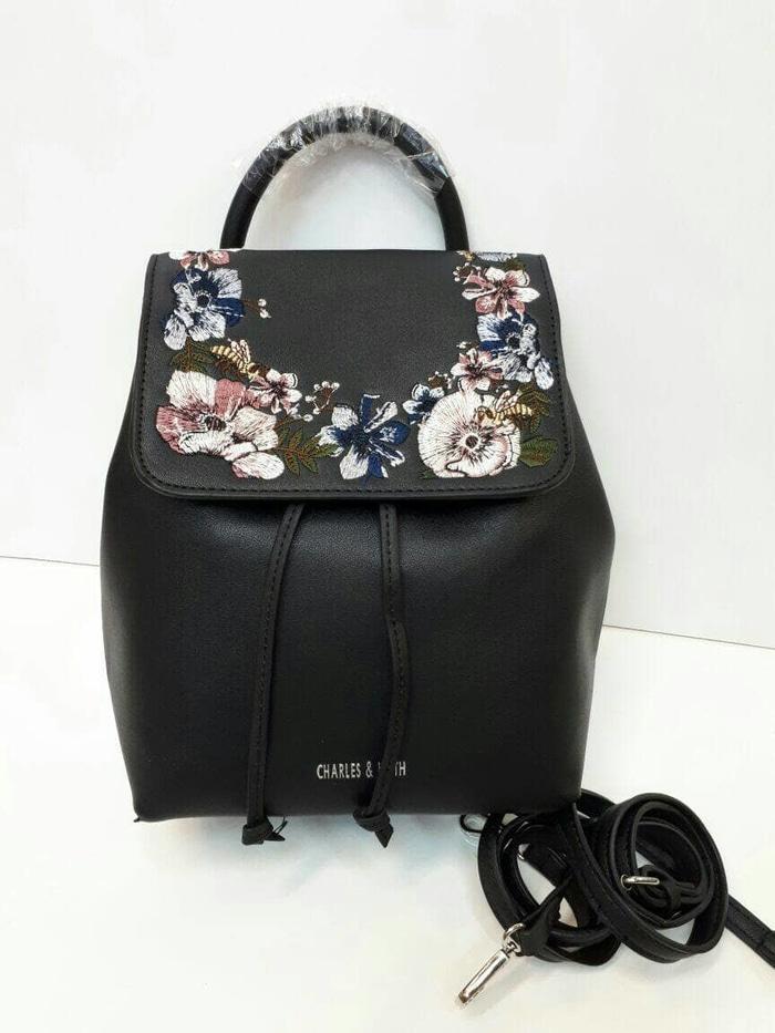 TAS WANITA RANSEL CHARLES AND KEITH