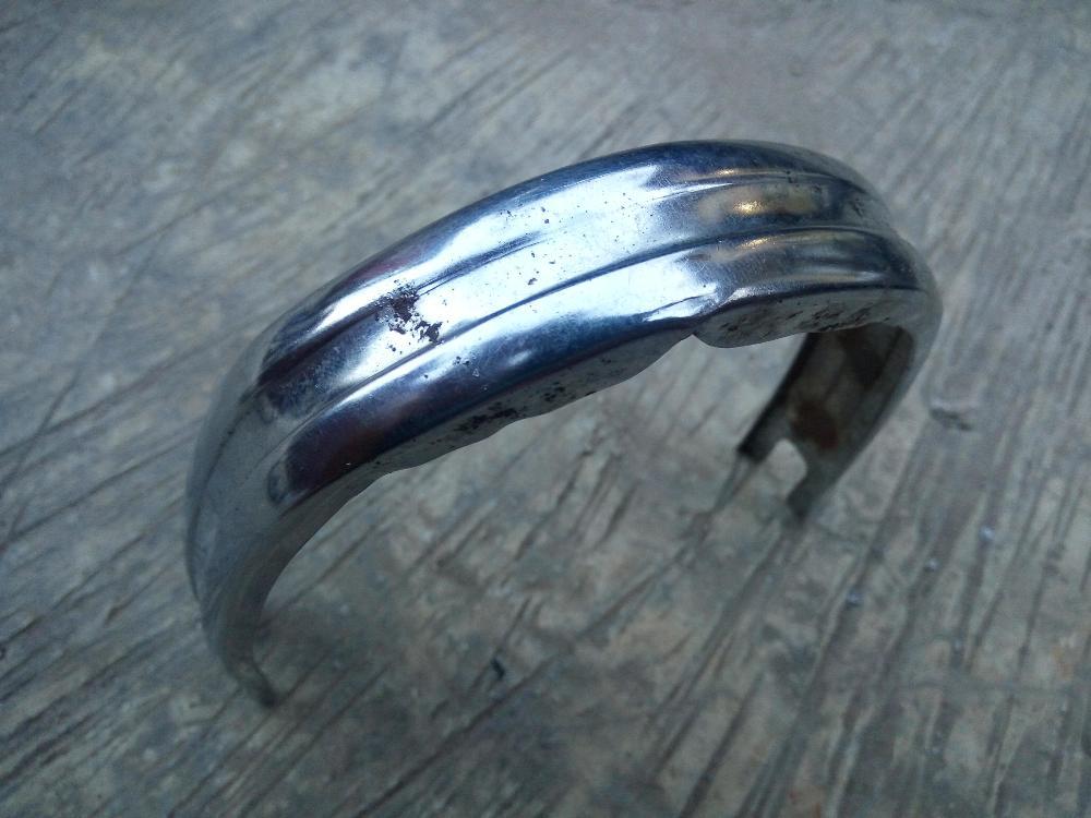Bando Sayap Honda C70.Klem Legshield Honda C70.Orisinil Seken