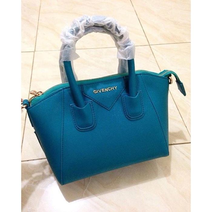 Givenchy Antigona mini Tosca