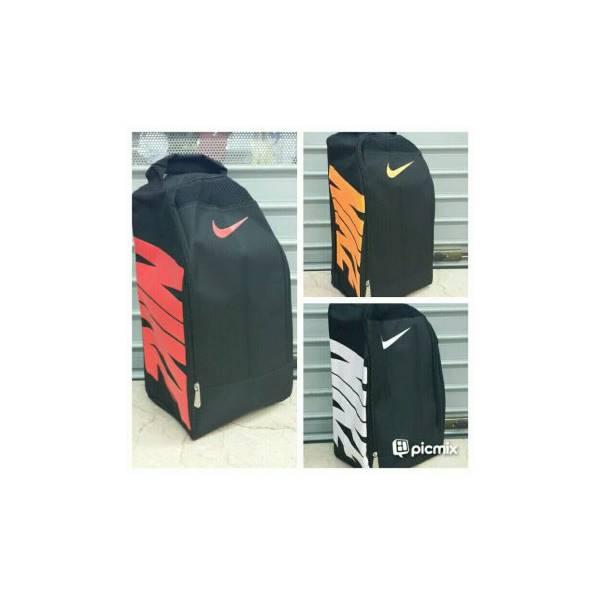 Tas Sepatu Bola / Futsal Nike
