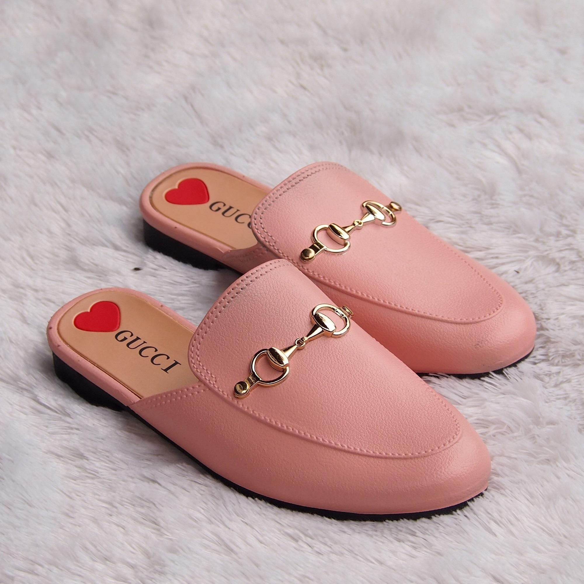 Sandal Selop Trendy - Selop Jelly Aksen Rantai CSM-1868 Warna Dikirim Random