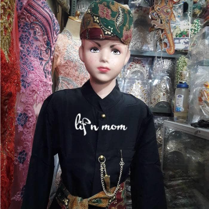 baju adat abang betawi L lengkap dgn blangkon dan rante kuku macan