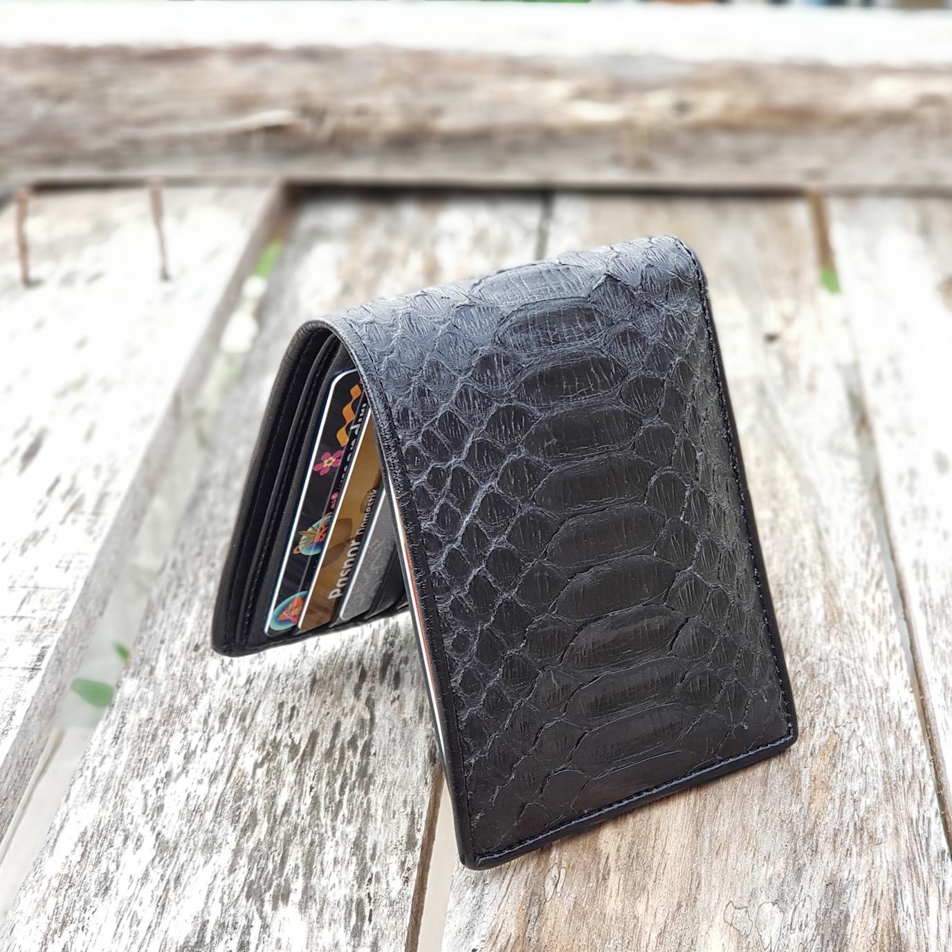 Dompet Pria Mewah 100% Kulit Ular Pyhton Asli Genuine September 2018 - 2 Dompet pria mewah 100% kulit ular pyhton asli genuine - 2