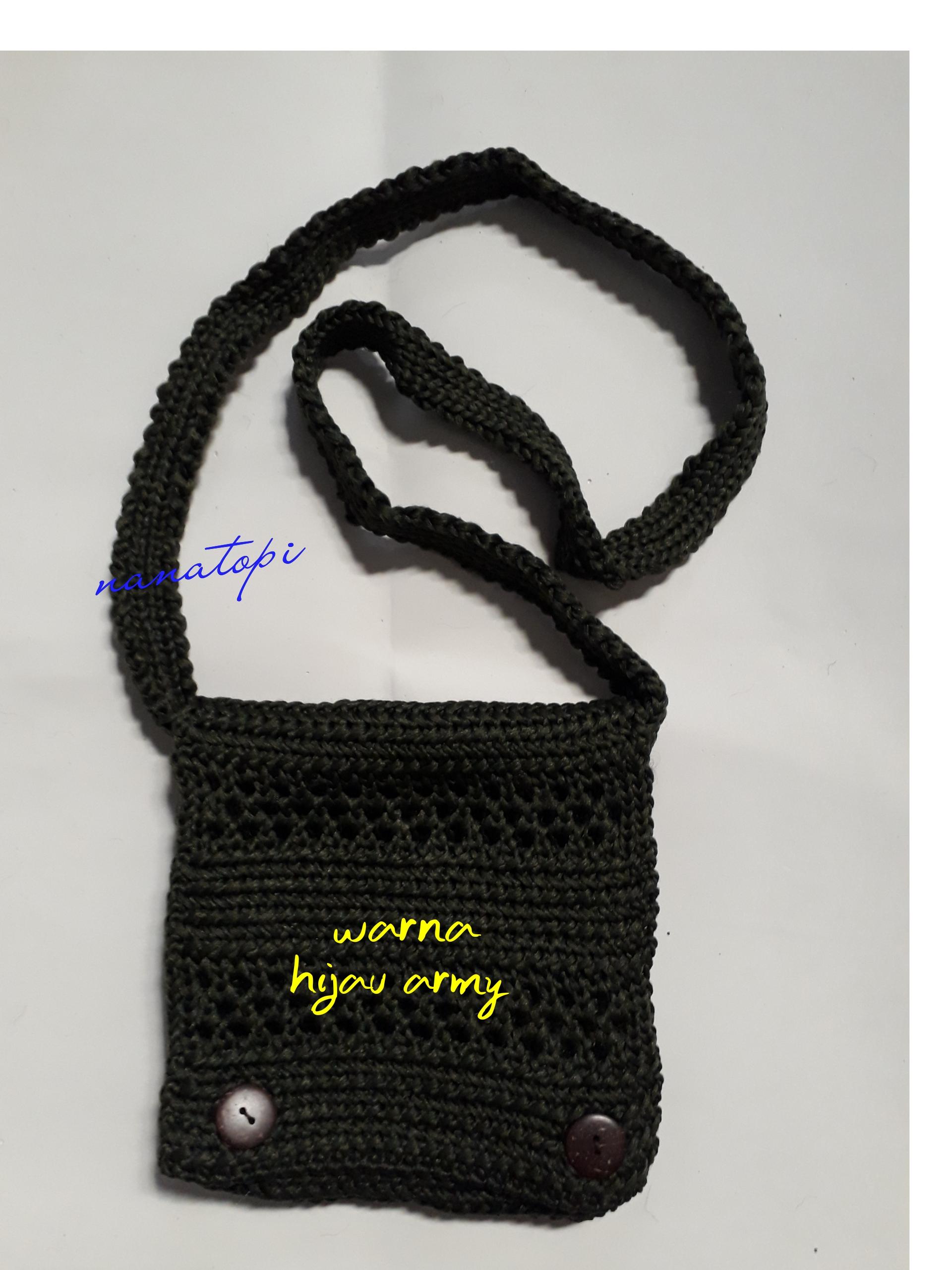 TAS RAJUT SELEMPANG KECIL