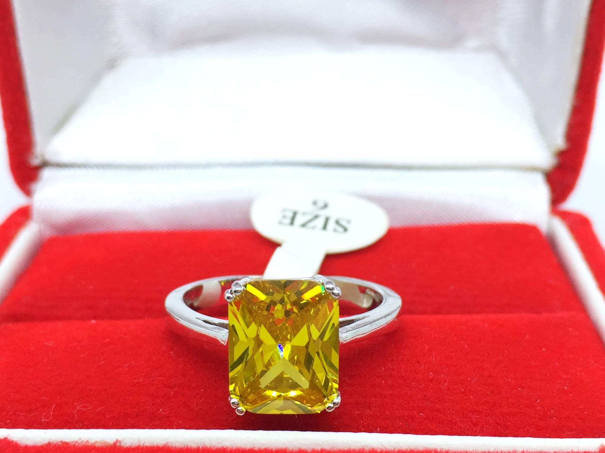 Diskon Promo Perhiasan Aksesoris Cincin Silver Lapis Emas Putih Batu Kuning Kotak Persegi Berlian BR179 Murah