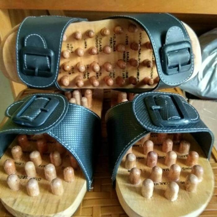 Sandal Rematik Sandal Refleksi