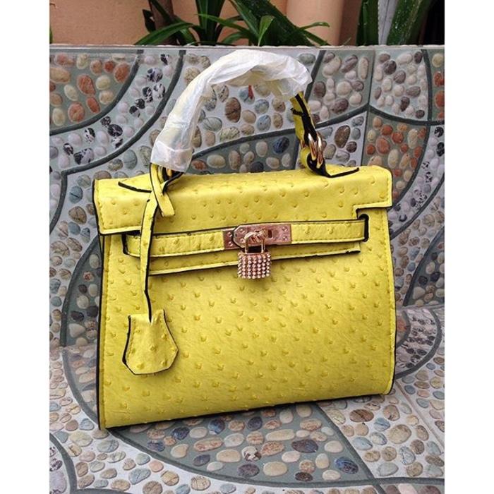Hermes Kelly Ostrich Mini Lime