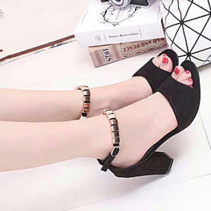 Grosir Sandal Wanita Big Heels Cherybelle Hak Tahu