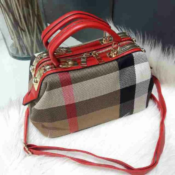 Tas wanita burberry doctor semprem