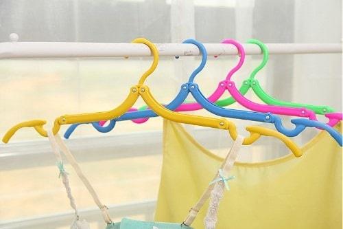 TOKO49 - Gantungan Lipat Portabel Baju Kaos Tali Tipis Portable Hanger Januari 2019 - 2 TOKO49 - Gantungan Lipat Portabel baju kaos tali tipis Portable Hanger - 2