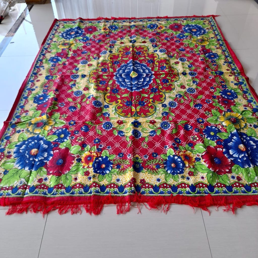 Karpet Premium Motif Floral Etnik 200x250 cm Tebal Halus Asli