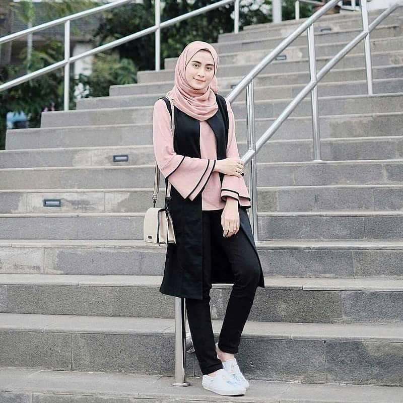 Baju Muslim Modern RAYA TUNIK Bahan Wolfice Baju Tunik Baju Atasan Modern Terbaru Fashion Wanita Baju Kerja Best Seller Pakaian Perempuan Casual Hijab Trendy Muslimah Simple Top Termurah Baju Kekinian Modis Baju Modern Dan Terbaru