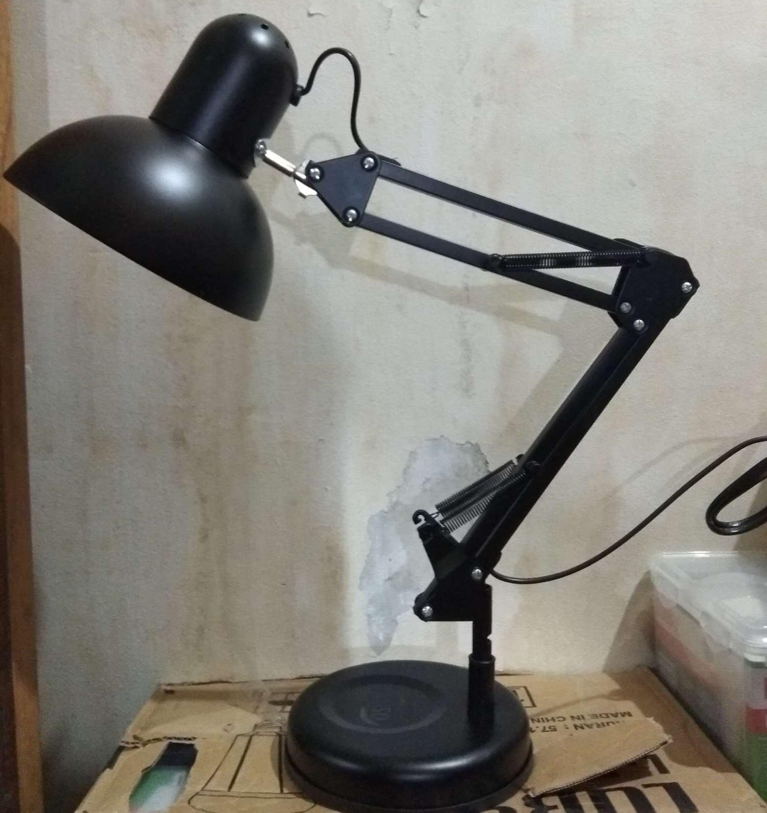 LAMPU BELAJAR ARSITEK DESIGN ELEGAN