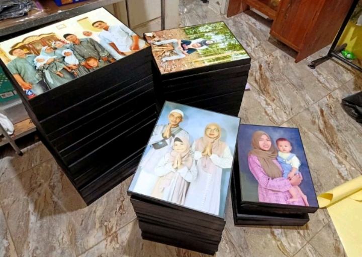 Cetak Foto Frame Blok 20x30 CM