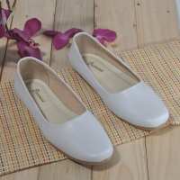 Sepatu Flat Pentofel Putih Wanita Big Size/Sepatu Suster Perawat Uk 35~45/Sepatu Putih Wanita Uk Besar Jumbo/Sepatu Kuliah
