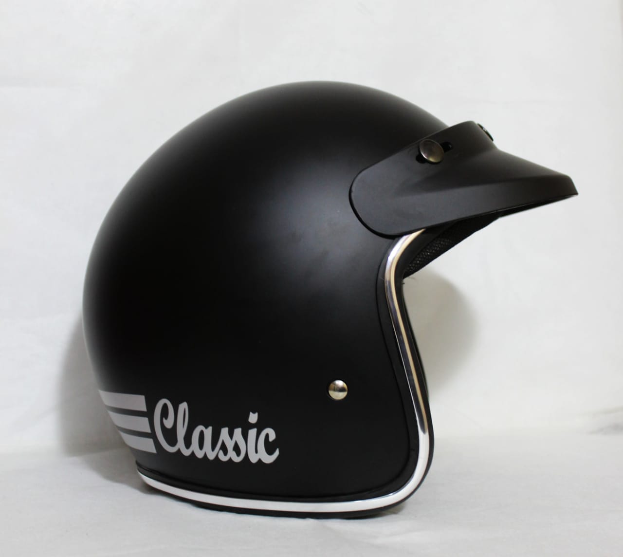 helm bogo retro tulisan clsssic lis croom tampa kaca dewasa murah SNI helm bogo retro tulisan clsssic lis croom tampa kaca dewasa sni