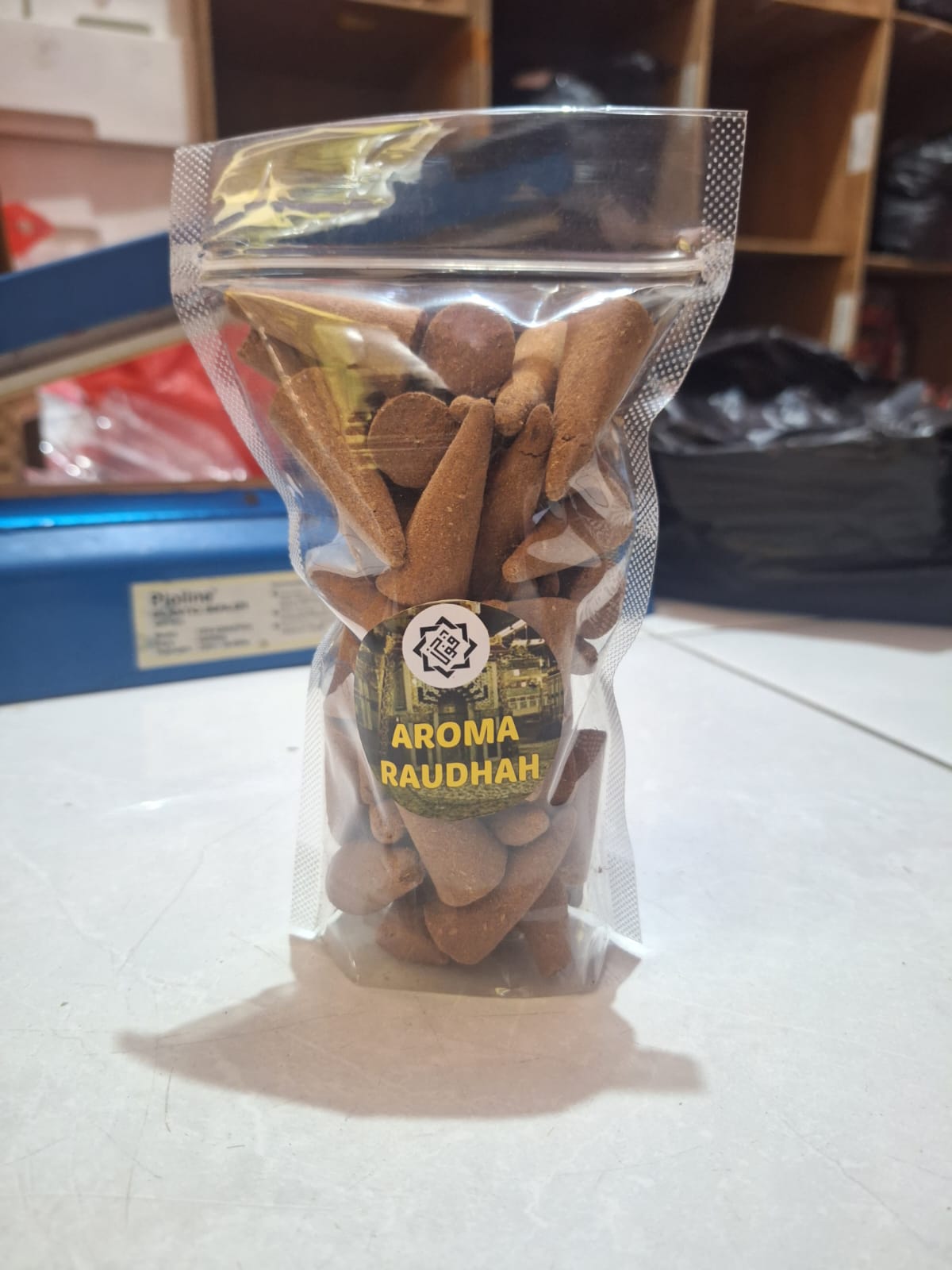 Buhur kerucut isi 50 Buhur kerucut aroma gaharu Buhur Kerucut buhur kerucut wangi tahan lama Buhur kerucut isi 25