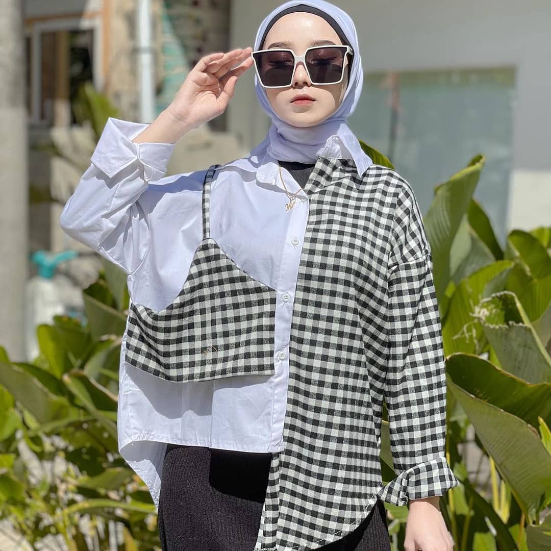 Baju Muslim Modern CUBI TOP MC WOLLYCRAPE MIX KATUN Atasan Wanita Baju Fashion Korea Terbaru 2021 Blouse Vest Wanita Jumbo Blus Blouse Kekinian Viral Blouse Vest Rompi Blouse Vest Rajut BEST SELLER