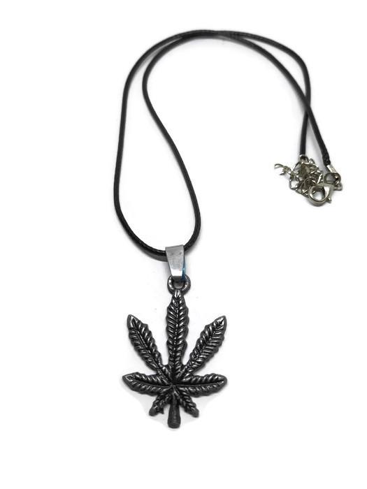 Detail Gambar Robagin kalung daun marple Bob marley Kz25 Terbaru