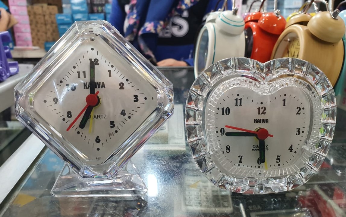 Jam Beker Transparan / Jam Unik / Jam Meja / jam karakter / jam weker / jam alarm - ARS