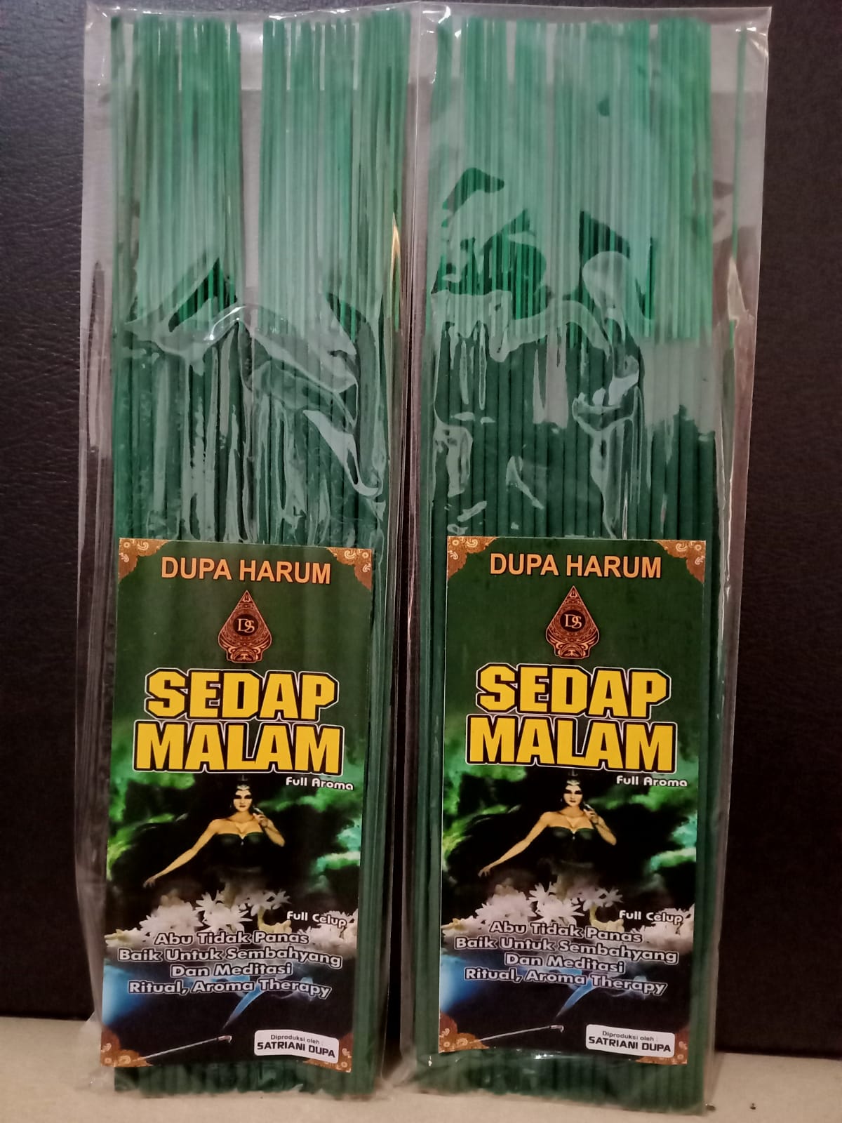 Dupa harum aroma terapi sedap malam full celup stik hijau Merk satriani dupa
