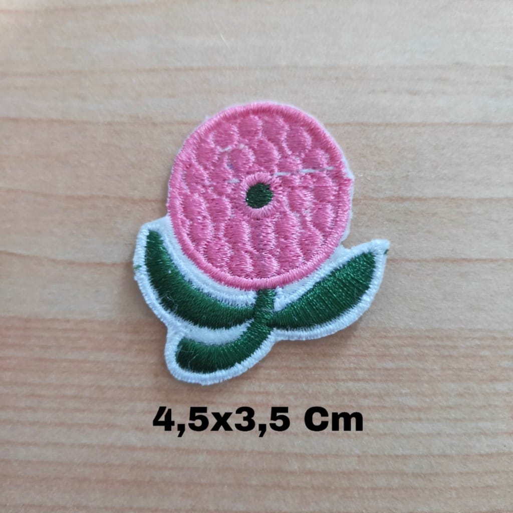 Patch bordir Motif Bunga