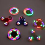 ANGEL LED Fidget Spinner Hand Toys Mainan Tri-Spinner EDC Focus Games Penghilang Stress - Merah Januari 2019 - 3 ANGEL LED Fidget Spinner Hand Toys Mainan Tri-Spinner EDC Focus Games Penghilang stress - Merah - 3