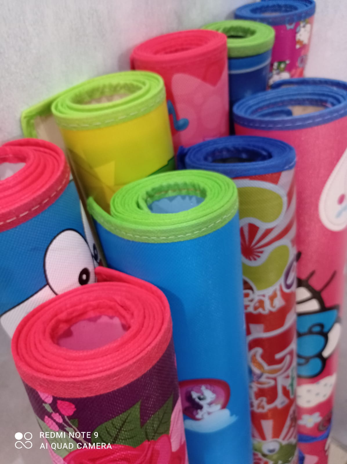Karpet Spon Karakter 200X120cm/DLL/ Karpet Lantai Karakter / RANDOM / Karpet Serbaguna / Karpet Murah / Karpet Keluarga/karpet minimalis anak