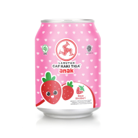 Cap Kaki Tiga Anak Rasa Strawberry kaleng 238ml
